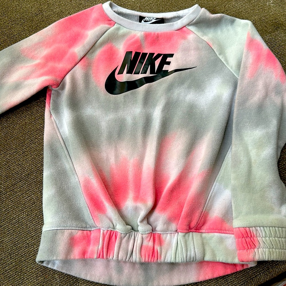 Little girls Nike sweater